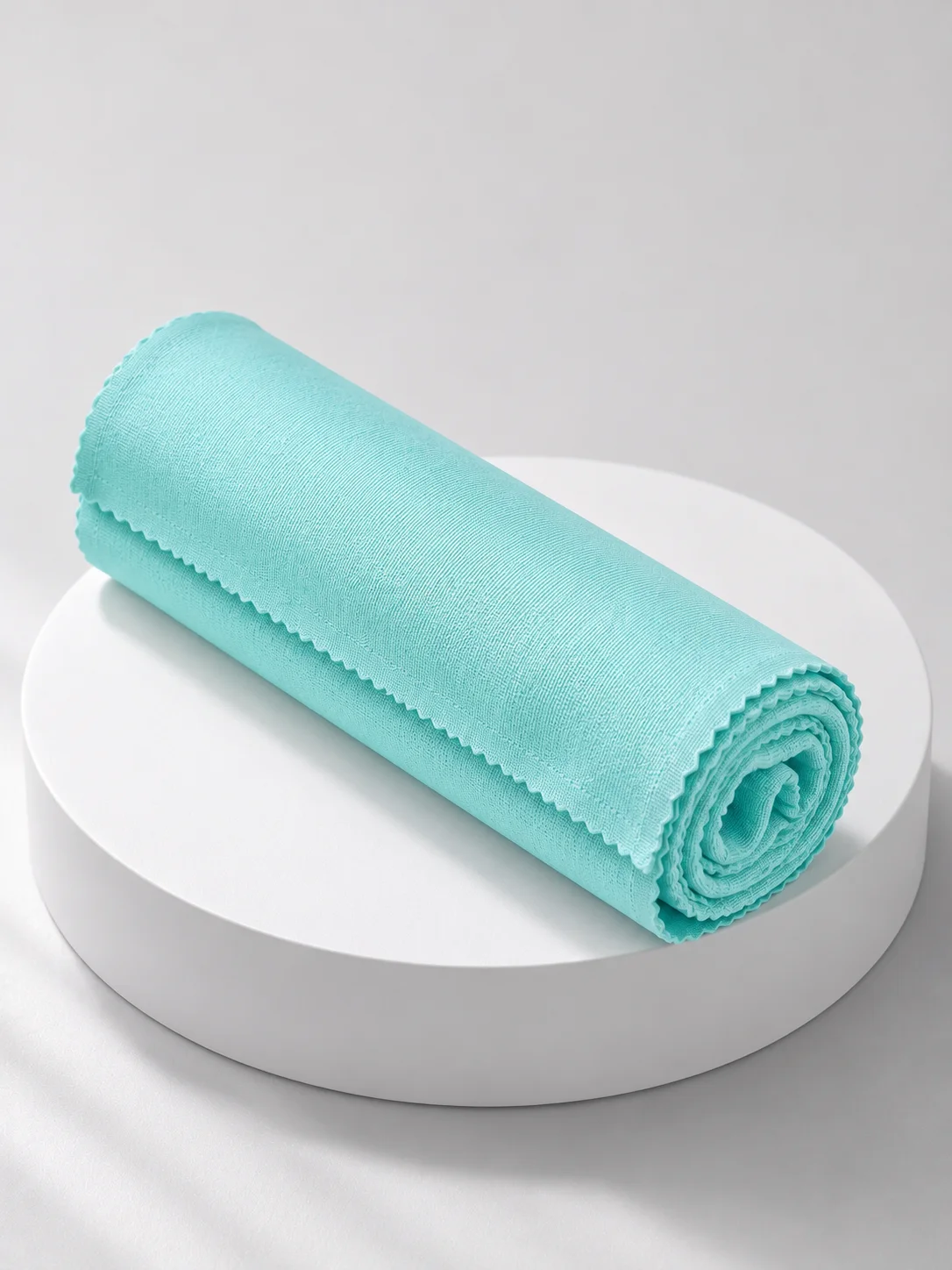 Cam Ayna ve Parlak Yüzeyler İçin Mikrofiber Temizlik Bezi Leke ve İz Bırakmaz